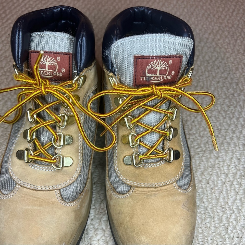 Boy’s Timberland Brown Field Boots - Picture 10 of 11